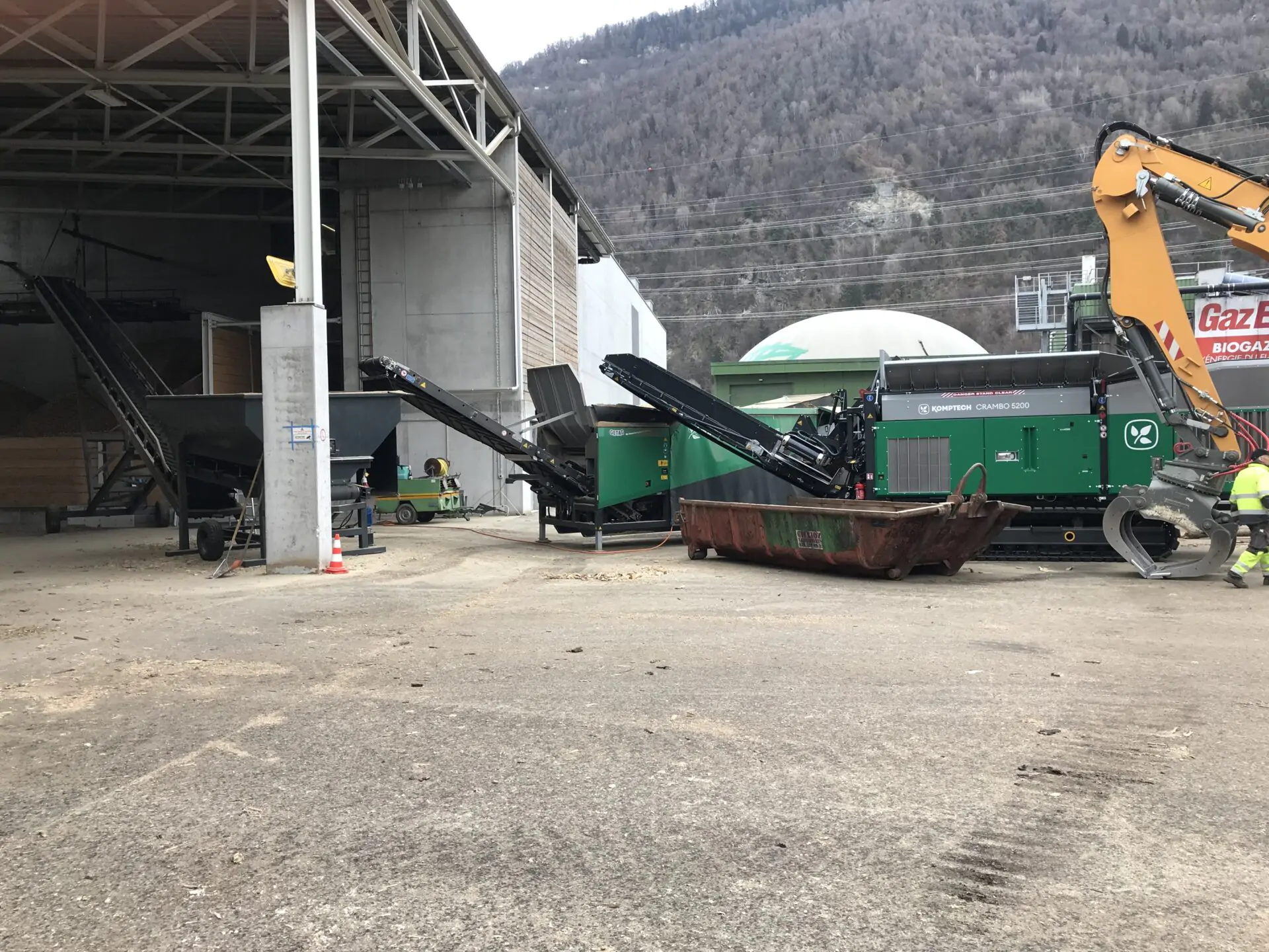 EcoBois_Komptech_CRAMBO 5200D_Track_447261_Multistar MS One_2